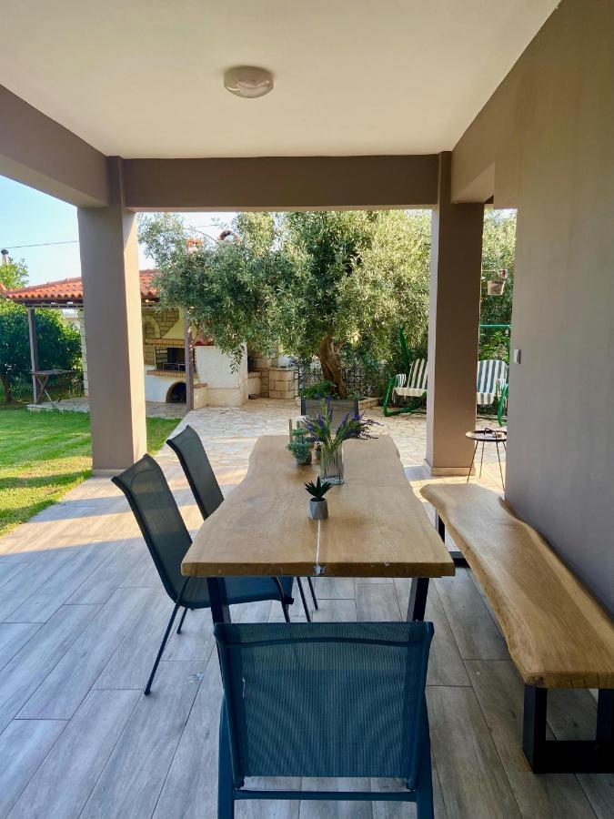 Akrivi'S House In Каламата Екстериор снимка